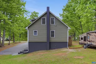 701 W 9th St, Mineral, VA 23117 - Photo 33