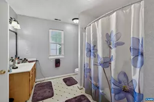 804 Maplegrove Dr, Richmond, VA 23223 - Photo 25