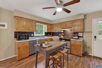 2321 Ruritan Lake Rd, Scottsville, VA 24590 - Photo 17