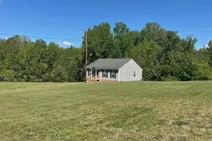 4335 Valley Ln, Kents Store, VA 23084 - Photo 3