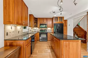 4 Lakeview Cir, Palmyra, VA 22963 - Photo 9