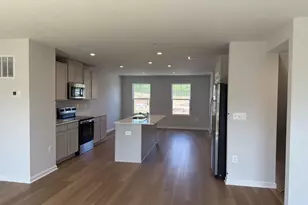 37 Laurin St, Charlottesville, VA 22902 - Photo 5
