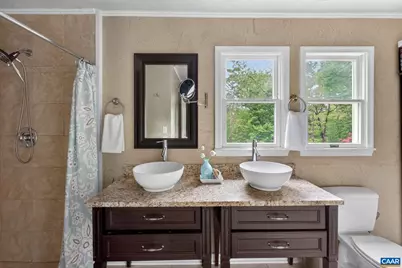1206 South Keswick Dr, Troy, VA 22974 - Photo 17