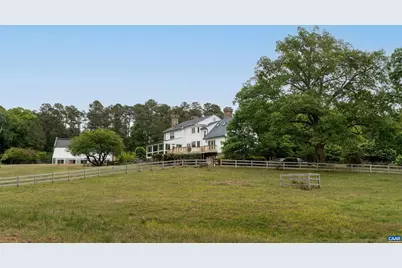 1614 Carriage Dr, Manakin Sabot, VA 23103 - Photo 7