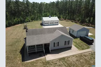 1121 Hardware Rd, Scottsville, VA 24590 - Photo 1