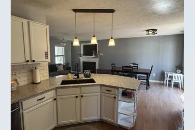 1121 Hardware Rd, Scottsville, VA 24590 - Photo 11