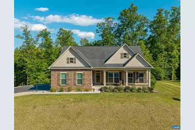 302 Manor Blvd, Palmyra, VA 22963 - Photo 1