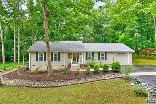 75 Riverside Dr, Palmyra, VA 22963 - Photo 1
