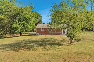 712 Fredericks Hall Rd, Bumpass, VA 23024 - Photo 35