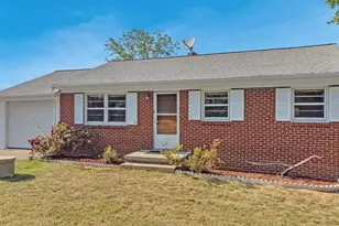 712 Fredericks Hall Rd, Bumpass, VA 23024 - Photo 1