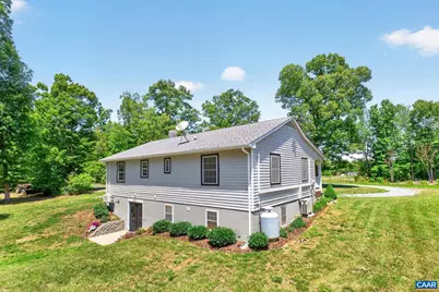 256 Wagner Pl, Palmyra, VA 22963 - Photo 9
