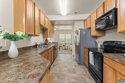 72 Villa Cir, Palmyra, VA 22963 - Photo 9