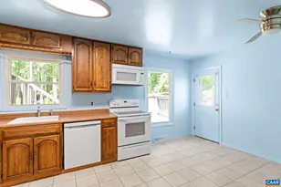 355 Whitethorn Ct, Ruckersville, VA 22968 - Photo 29