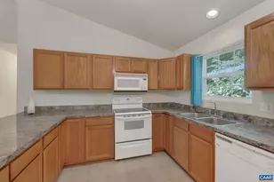 738 Jefferson Dr, Palmyra, VA 22963 - Photo 11