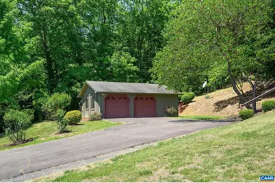 394 Pasturegate Ln, Stanardsville, VA 22973 - Photo 33
