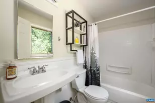 394 Pasturegate Ln, Stanardsville, VA 22973 - Photo 19