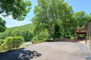 394 Pasturegate Ln, Stanardsville, VA 22973 - Photo 35
