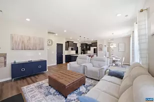 424 Bayberry Ln, Zion Crossroads, VA 22942 - Photo 15