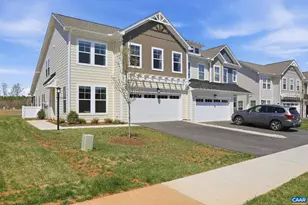 424 Bayberry Ln, Zion Crossroads, VA 22942 - Photo 3