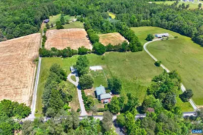 2840 Zion Rd, Troy, VA 22947 - Photo 3