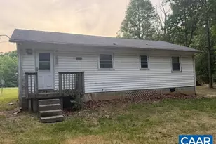 3820 Rising Sun Rd, Palmyra, VA 22963 - Photo 9