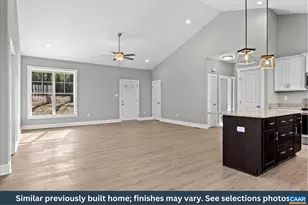 560 East Main St, Scottsville, VA 24590 - Photo 7