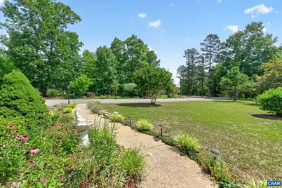 3219 S Spotswood Trl, Louisa, VA 23093 - Photo 11
