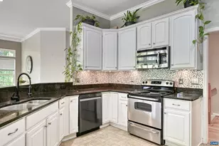 941 Willow Ridge Rd, Troy, VA 22974 - Photo 7