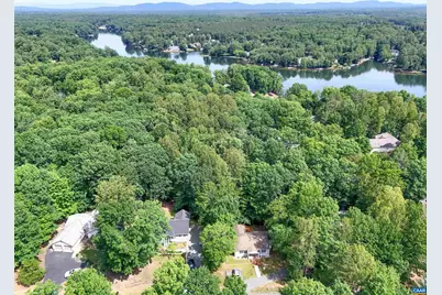 26 West Lake Forest Dr, Palmyra, VA 22963 - Photo 19