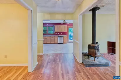 748 Snow Mountain Rd, Stanardsville, VA 22973 - Photo 5