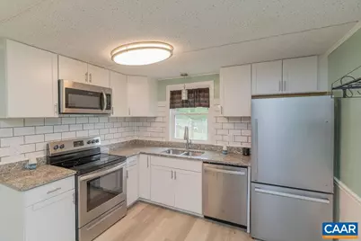 1043 Ford Ave, Stanardsville, VA 22973 - Photo 11