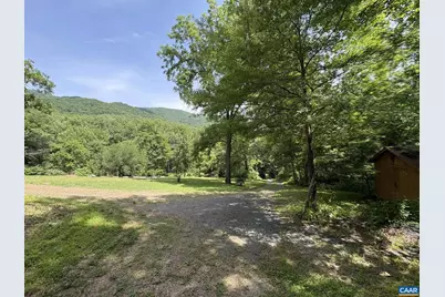 4893 Weakley Hollow Rd, Syria, VA 22743 - Photo 21