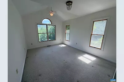 4893 Weakley Hollow Rd, Syria, VA 22743 - Photo 7