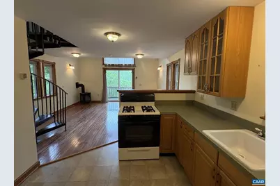 4893 Weakley Hollow Rd, Syria, VA 22743 - Photo 15