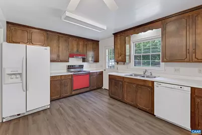 5881 Thomas Jefferson Pkwy, Palmyra, VA 22963 - Photo 23