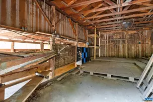 2257 Columbia Rd, Zion Crossroads, VA 22942 - Photo 43