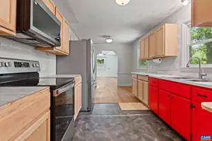 2257 Columbia Rd, Zion Crossroads, VA 22942 - Photo 11