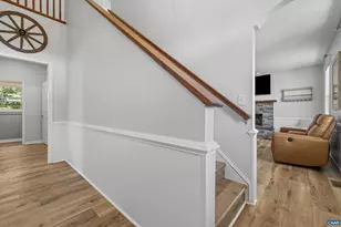 306 Rosewood Dr, Scottsville, VA 24590 - Photo 11