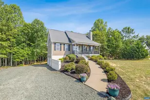306 Rosewood Dr, Scottsville, VA 24590 - Photo 1