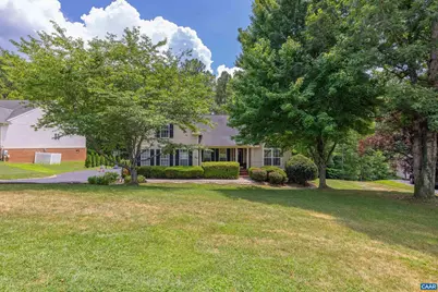 137 Whispering Woods Pl, Gordonsville, VA 22942 - Photo 3