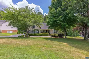 137 Whispering Woods Pl, Gordonsville, VA 22942 - Photo 3