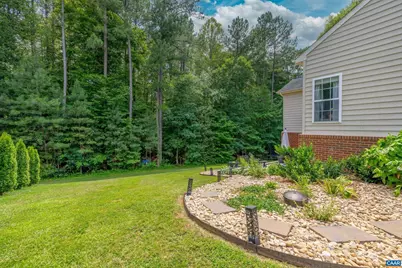 137 Whispering Woods Pl, Gordonsville, VA 22942 - Photo 13