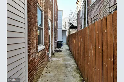 515 11th Street SE, Washington, DC 20003 - Photo 21