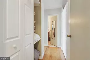 950 25th St NW, Washington, DC 20037 - Photo 11