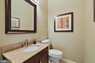 729 8th St SE, Washington, DC 20003 - Photo 11