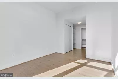 880 New Jersey Avenue SE #2 BR INTERIOR UNIT, Washington, DC 20003 - Photo 9