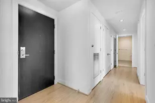 880 New Jersey Ave SE, Washington, DC 20003 - Photo 21