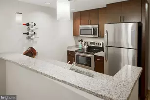 1825 NW 7th Street NW, Washington, DC 20001 - Photo 3