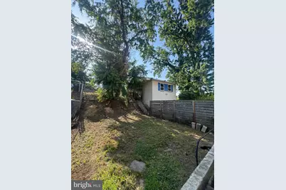 815 50th Place NE, Washington, DC 20019 - Photo 13