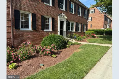 3820 V Street SE #202, Washington, DC 20020 - Photo 3